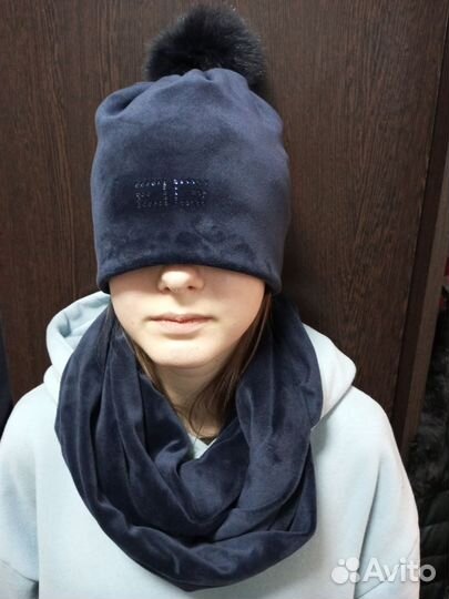 Шапка женская со снудом