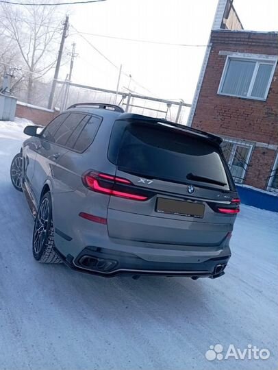 Комплект дооснащения BMW Х7 G07 рестайлинг черный