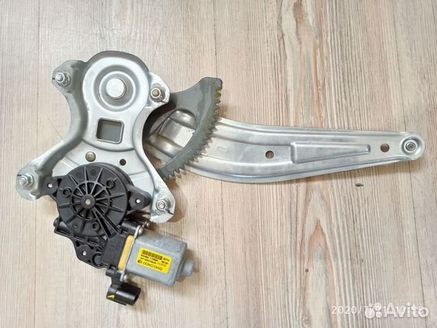 Стеклоподъемник задний Kia picanto 2 Прав