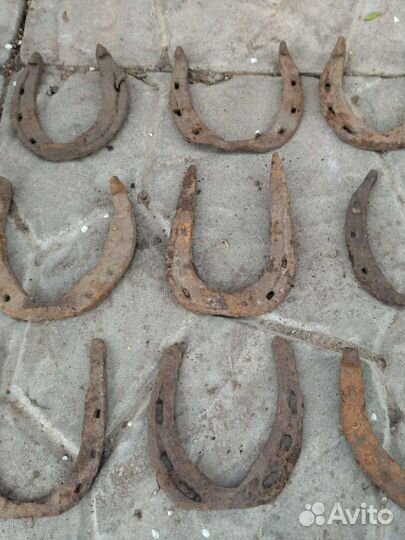 Подковы старые