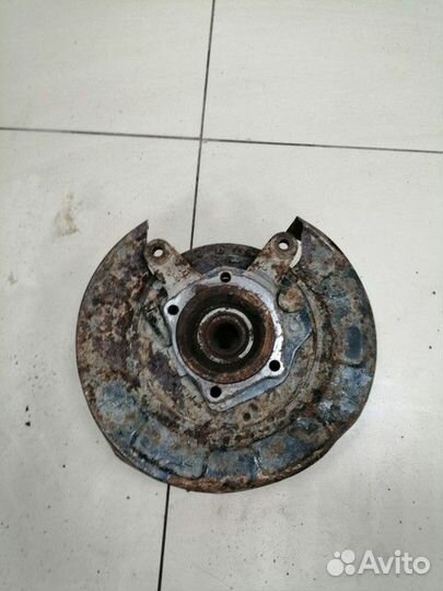 Кулак поворотный задний левый Hyundai Santa Fe