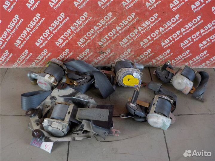 Ремни безопасности Toyota Rav 4 XA20 1CD FTV 2001