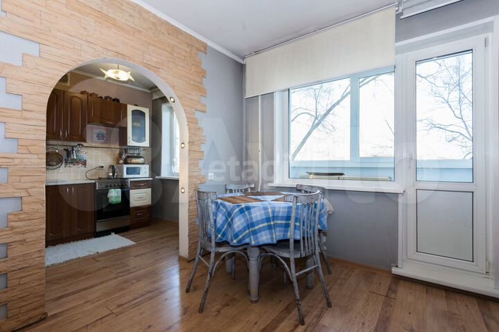 3-к. квартира, 60,8 м², 2/5 эт.