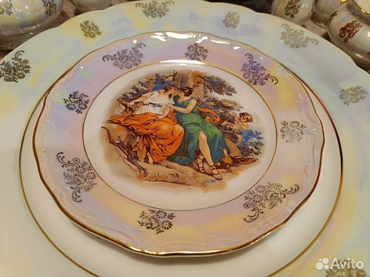 Столовый сервиз на 12 персон (пр-во Германия)