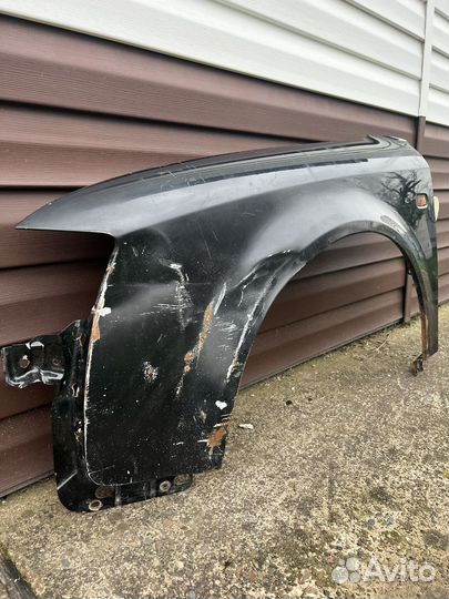 Крыло левое audi a4 b6