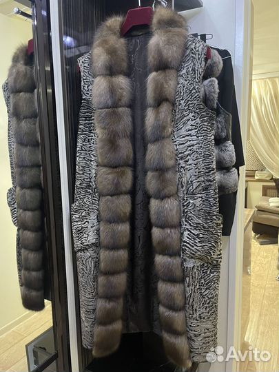 Желет карукульча с соболем