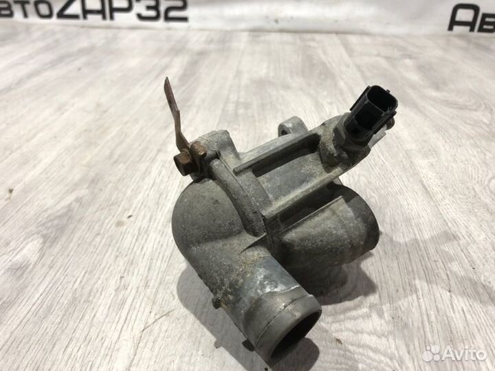 Корпус термостата Mitsubishi Lancer 9 4G18 2007