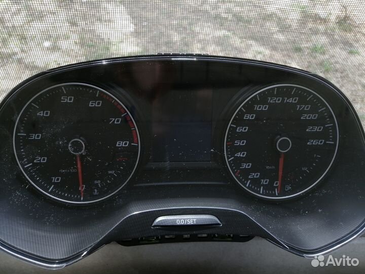 Приборная панель