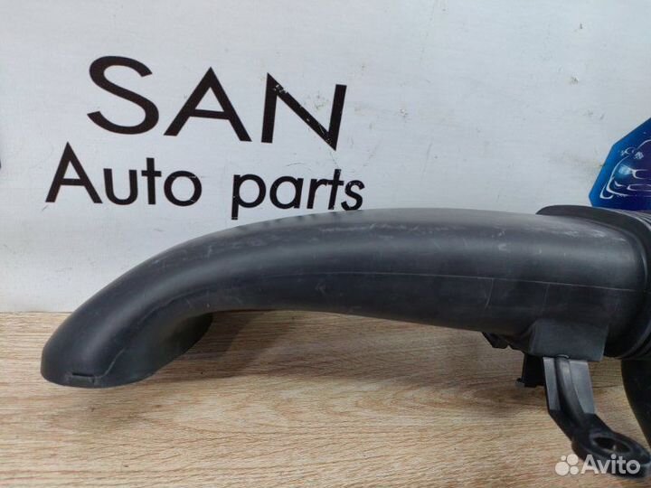 Патрубок воздушного фильтра Bmw X5 E70 N52B30 2008