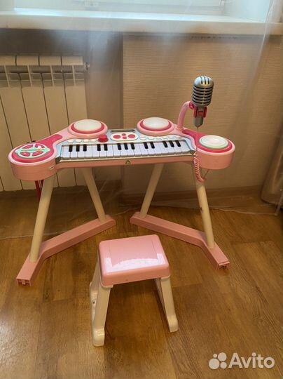 Синтезатор детский с микрофоном Elc