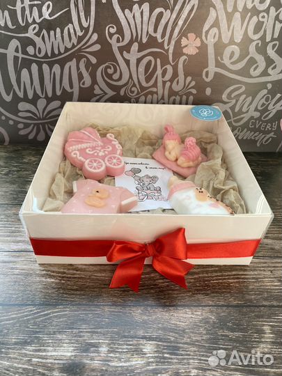 Подарочный набор на рождение малыша