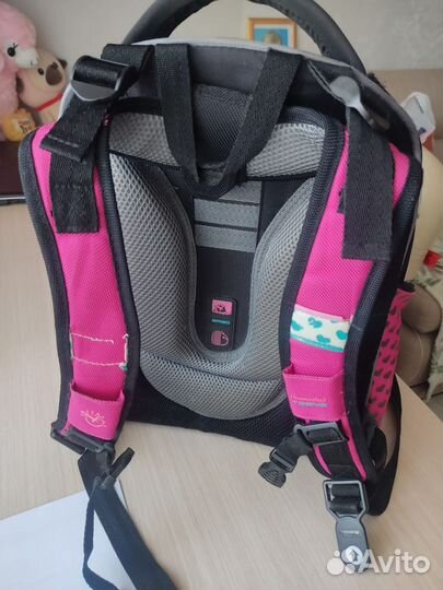 Школьный рюкзак для девочки