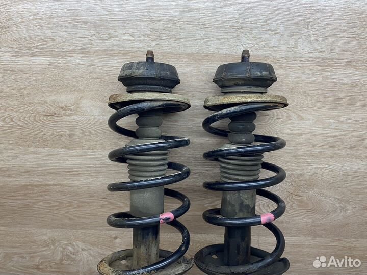 Комплект передних стоек Renault Logan 1 ST236