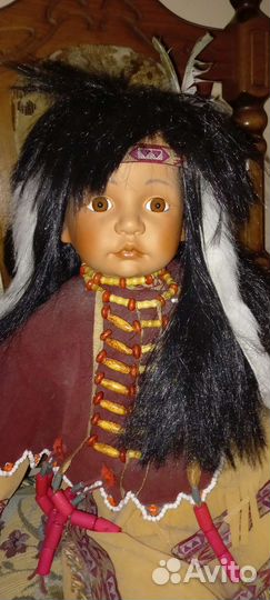 Фарфоровая кукла новая 