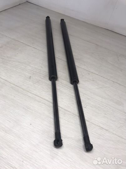Газовые упоры багажника Honda stepwgn spada RK5