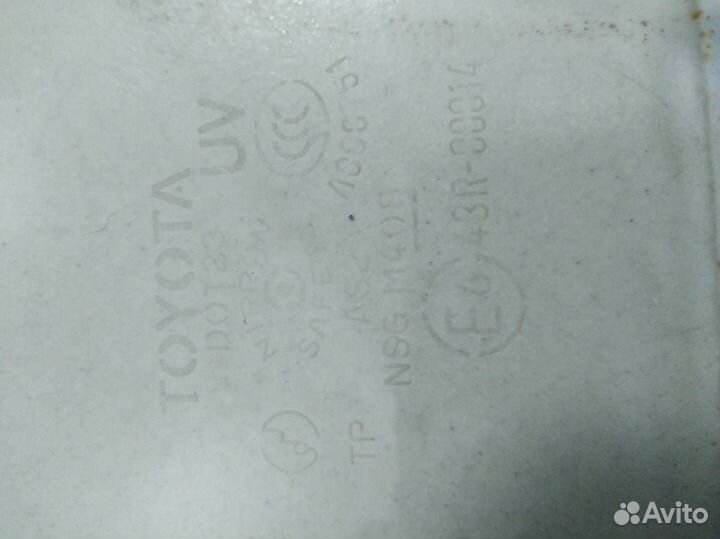 Стекло двери задней правой Toyota Camry XV30 2001