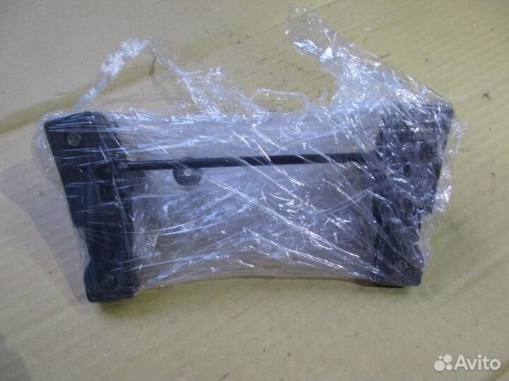 Фиксатор сиденья М R1200GS BMW K25