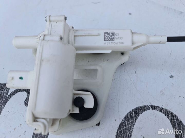 Замок двери багажника Mercedes GLE292