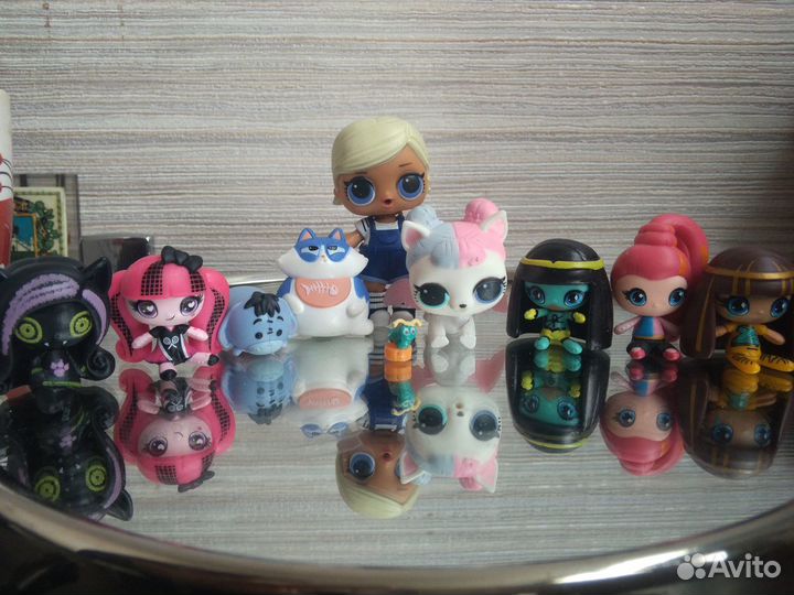 Коллекции Monster High minis и другие 10 шт