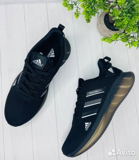 Кроссовки Adidas вьетнам