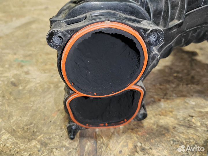 Впускной коллектор Volkswagen Touareg 3 2019