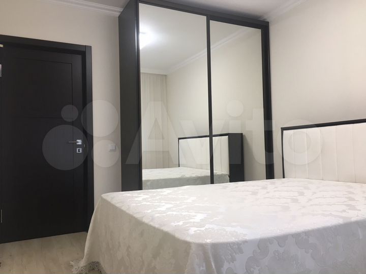 2-к. квартира, 62 м², 9/10 эт.