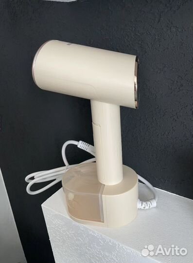 Отпариватель для одежды