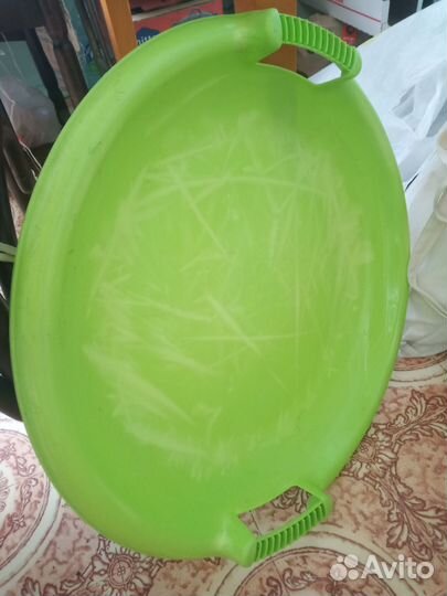 Ледянка с ручками для катания с горы