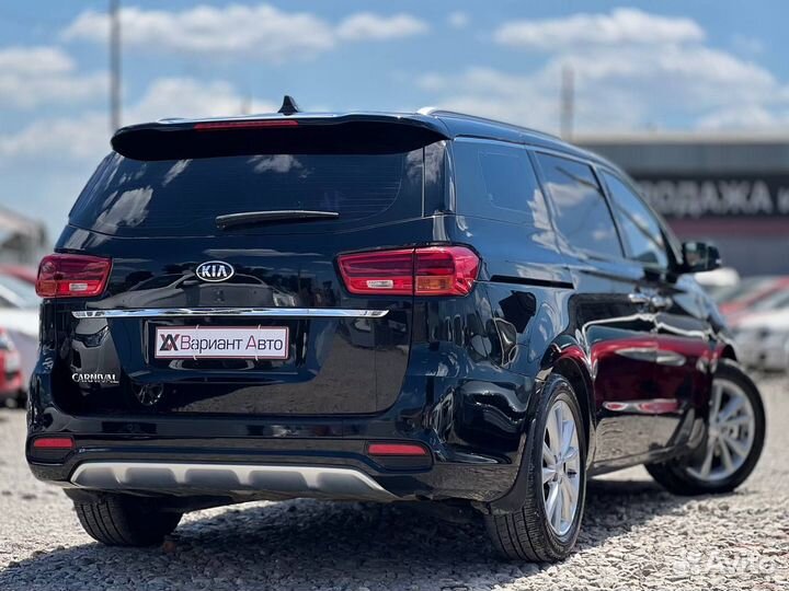 Kia Carnival 2.2 AT, 2018, 130 000 км