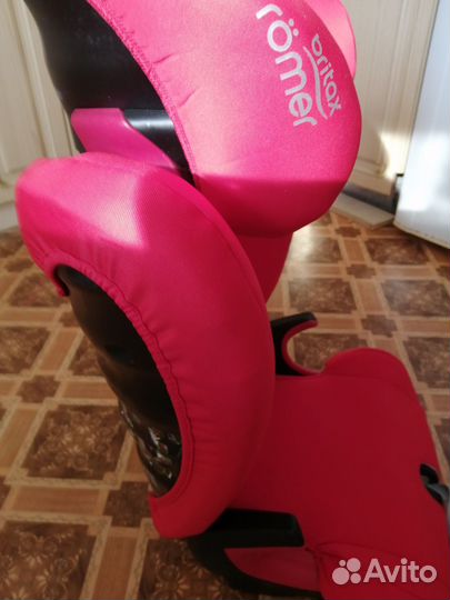 Детское автомобильное кресло от 15 до 36 кг б/у