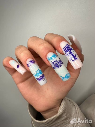 Наращивание ногтей, маникюр, педикюр