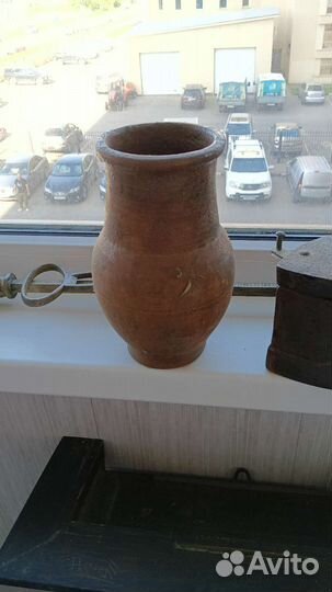 Глиняная крынка