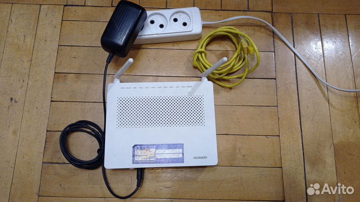 Оптический роутер Huawei EchoLife HG8245H