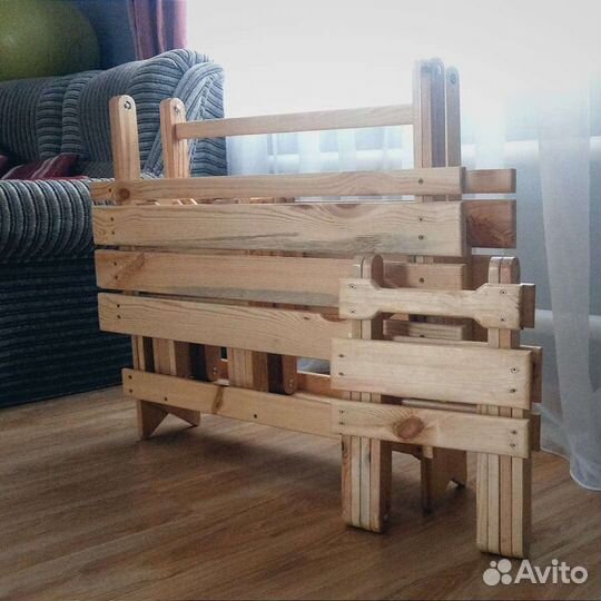 Стол складной со стульями