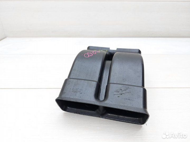 Воздуховод задний Bmw X5 E70 M57306 D3 2008