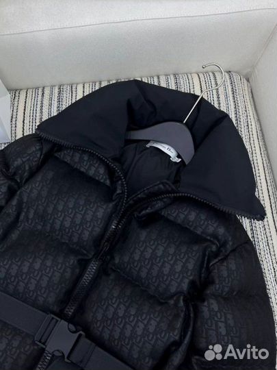 Пуховик Dior Oblique на поясе