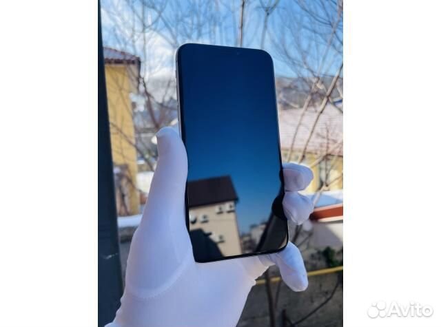 iPhone X, 64 ГБ