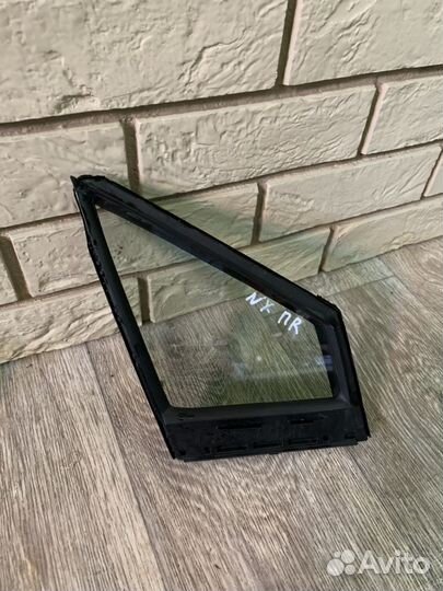 Lexus NX 200 Стекло двери передней форточка RH