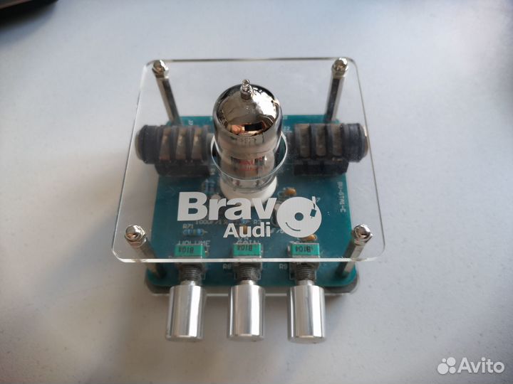 Гитарный ламповый предусилитель bravo audio GTA1-С