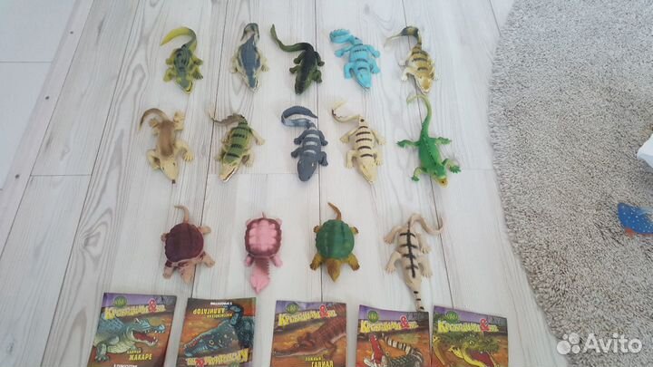 Деагостини крокодилы и черепахи