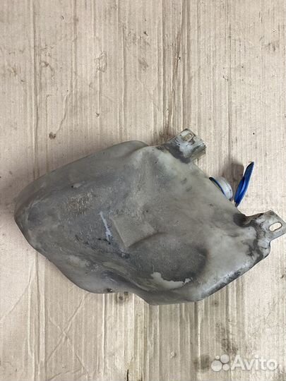 Бачок омывателя Golf 3