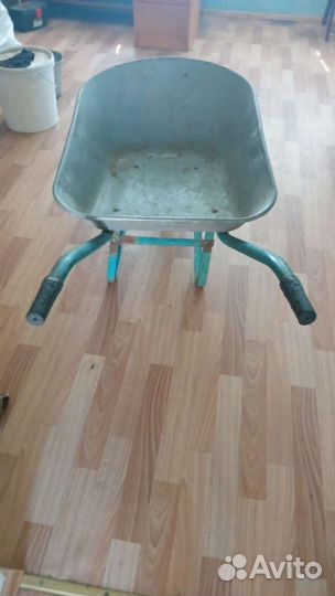 Садовая тачка