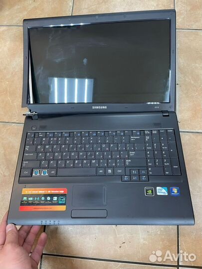 Samsung R519 Ноутбук