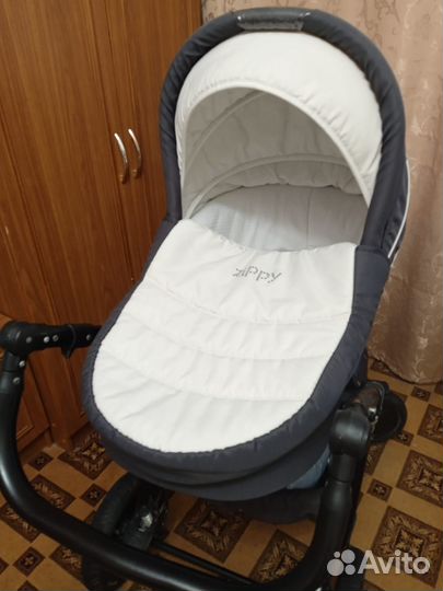 Коляска zippy 3 в 1