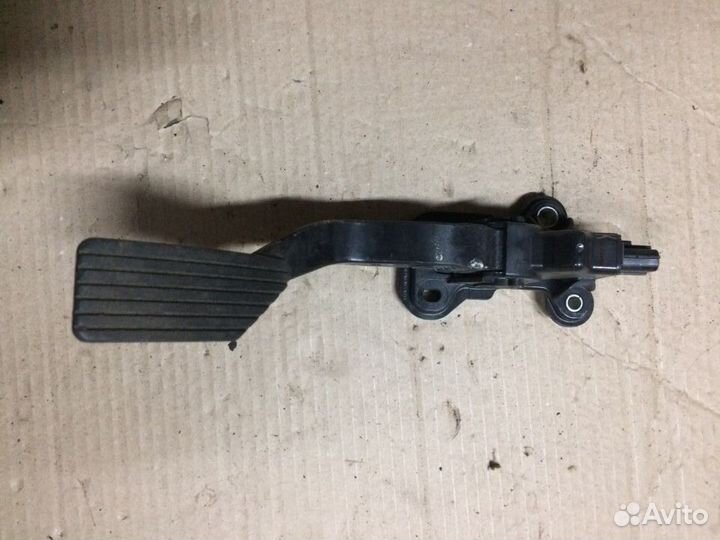 Педаль газа Mitsubishi Lancer 10 Outlander XL