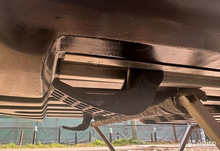 Автобокс багажник б/у Lux