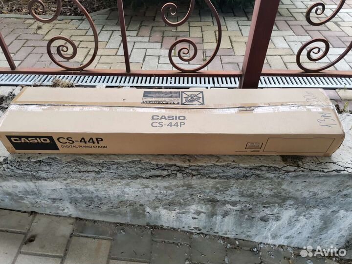 Клавишная стойка casio CS-44P