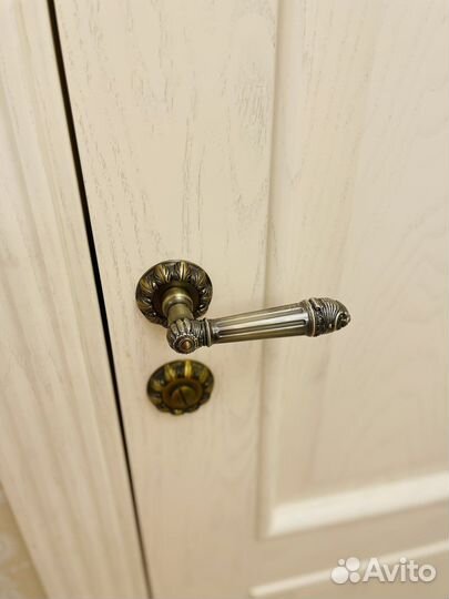 Александрийские двери в полной комплектации