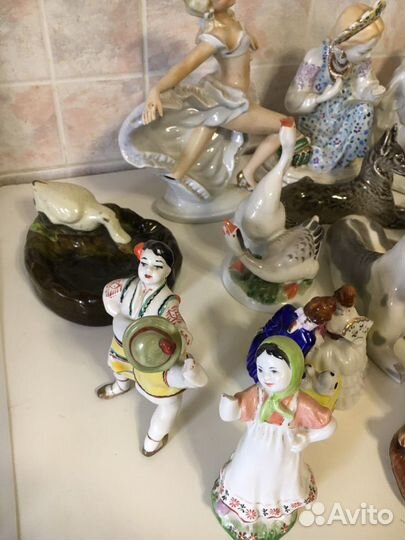 Много статуэток в реставрацию