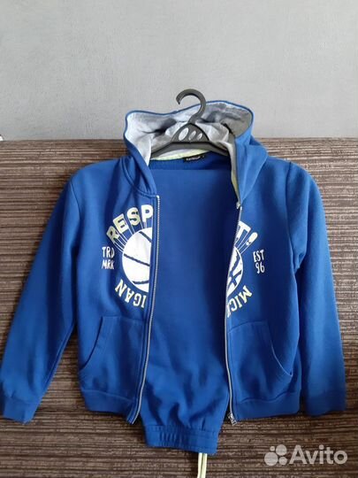 Спортивный костюм на подростка